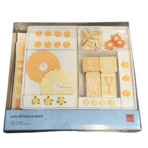 Chatterbox Embellishment Pack Tangerine & Butter 175 pieces NEW